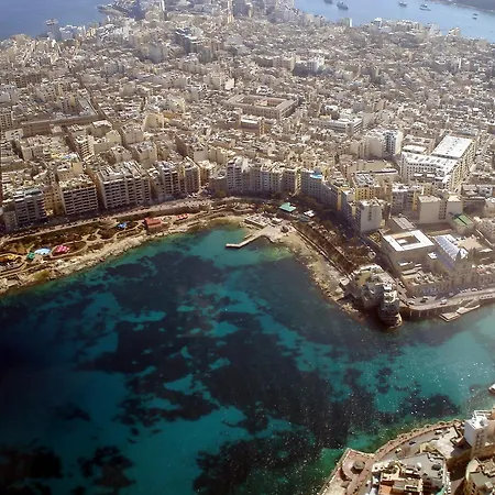 Refurbished Comfort Walk To And Restaurants Lägenhet Sliema