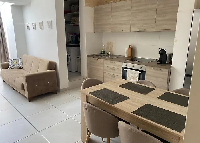 Apartament Refurbished Comfort Walk To And Restaurants *